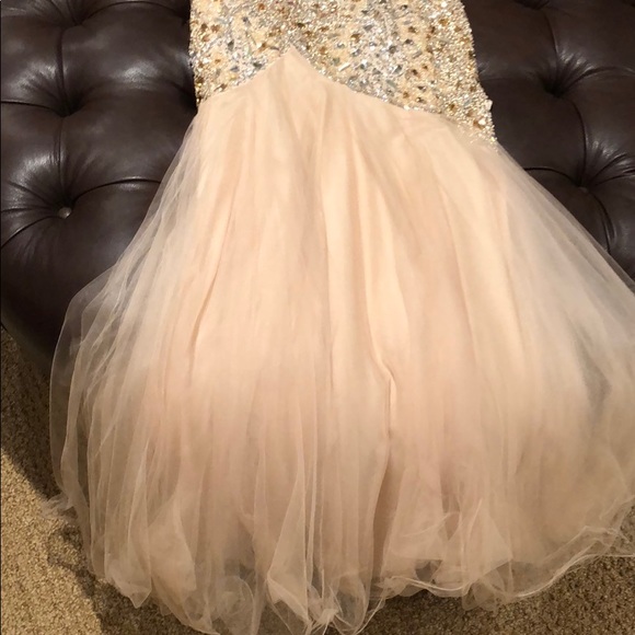 Prom Dress - Picture 2 of 5